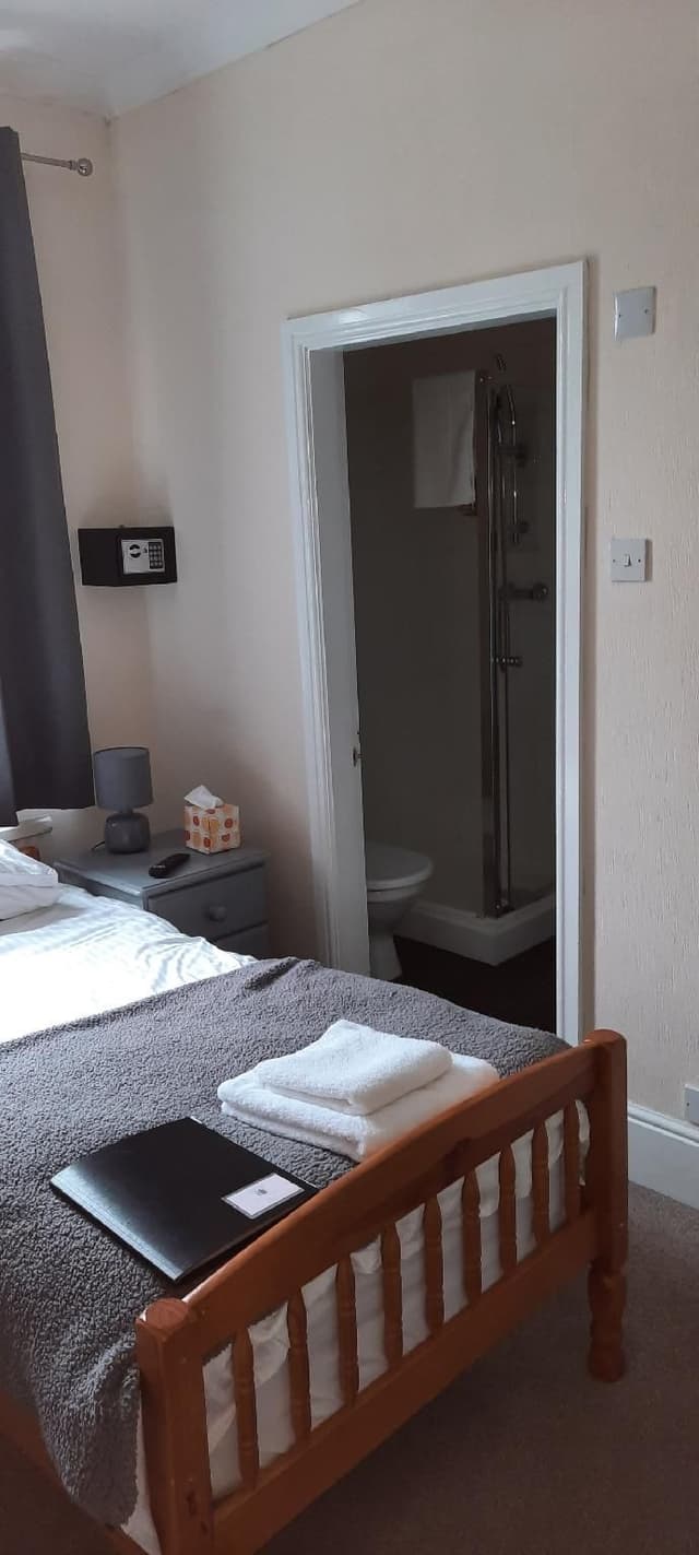 Twin room-Ensuite