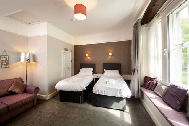 Double or Twin Room, Ensuite (Room 5)