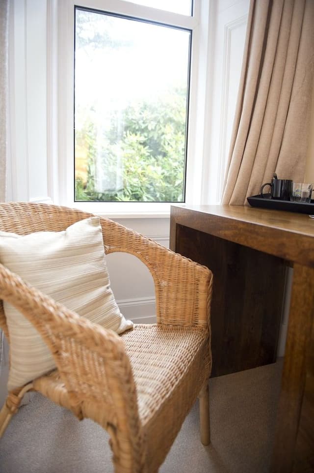 Standard Double Room, Ensuite, Garden View