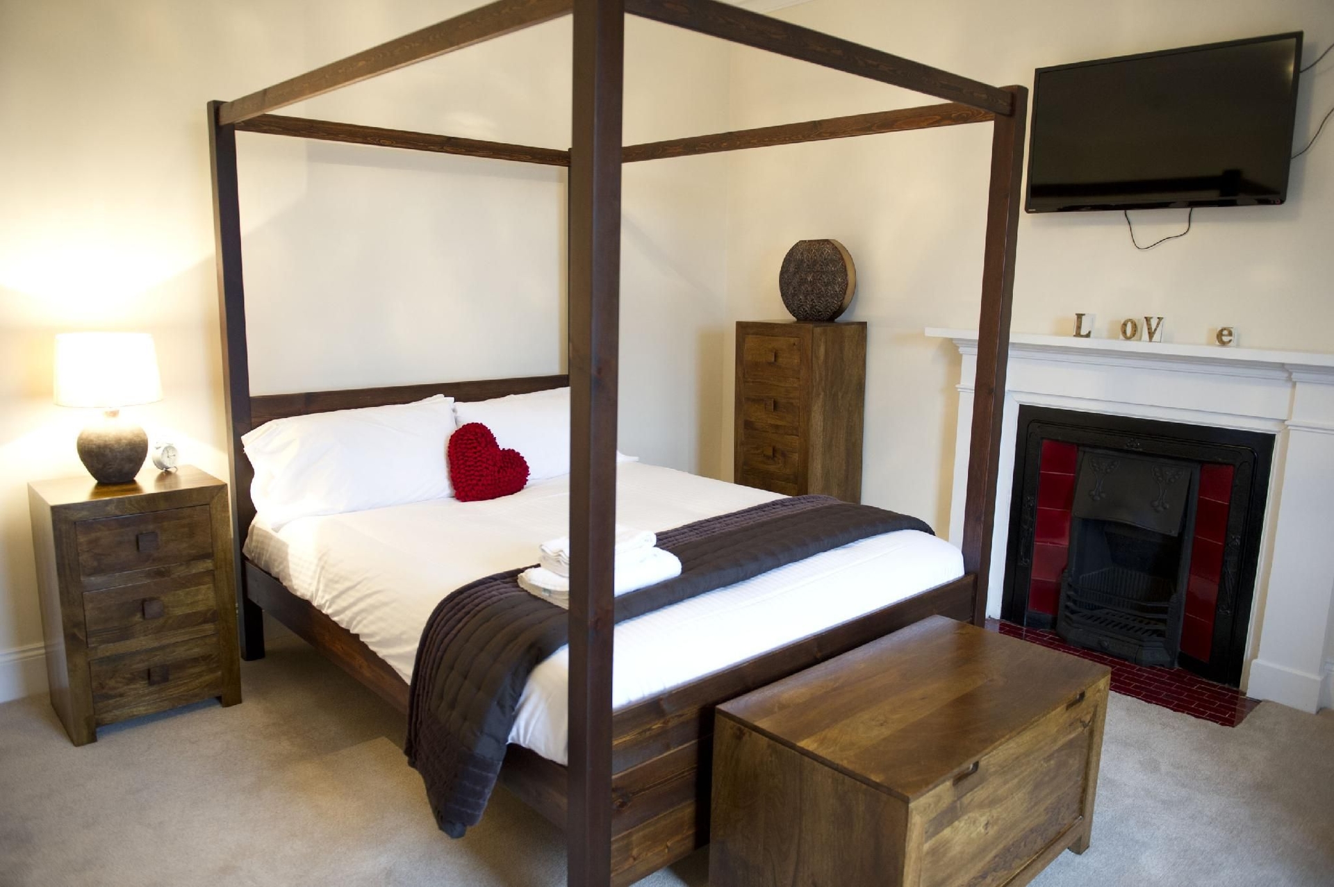 Springfield Guest House2