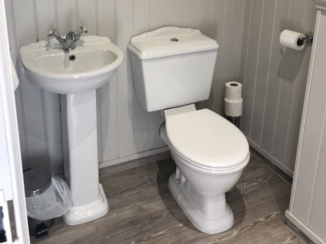 Classic Double Room, Ensuite