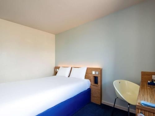 Go2 Portishead Marina Hotel1