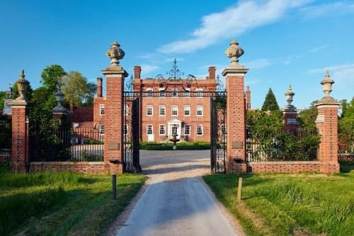 โรงแรมแชมป์นีย์ เฮนโลว์ (Champneys Henlow Hotel)1