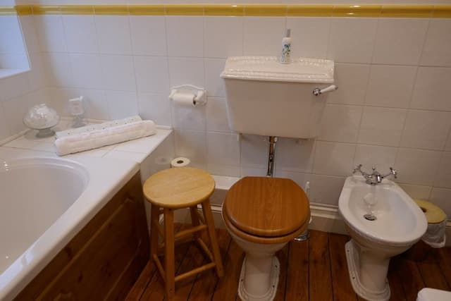 Luxury Double Room, Ensuite (Jasmine)