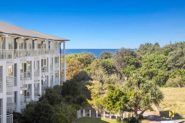 One Bedroom Spa Suite with Ocean View