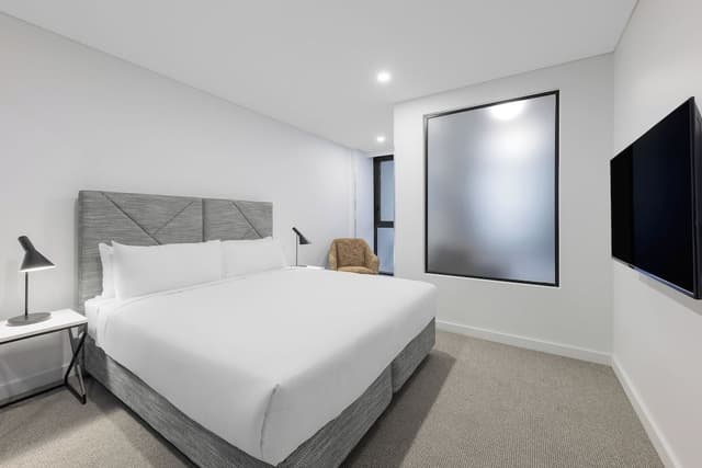 1 Bedroom Suite