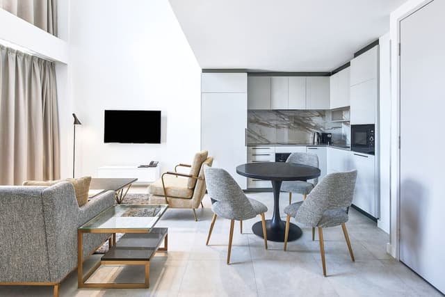 1 Bedroom Executive Loft