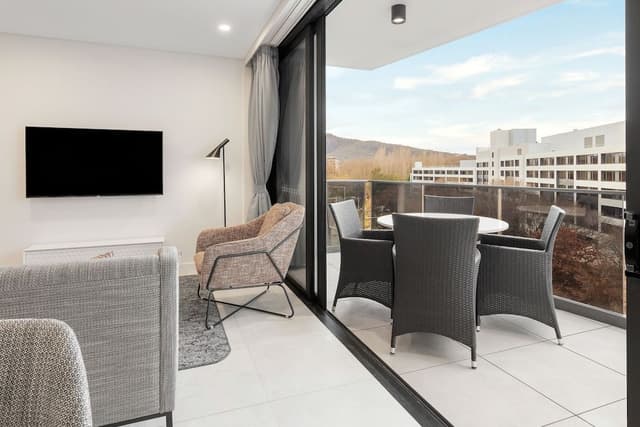 2 Bedrooms Suite