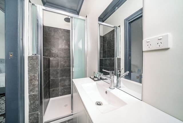 Deluxe Single Room, Ensuite