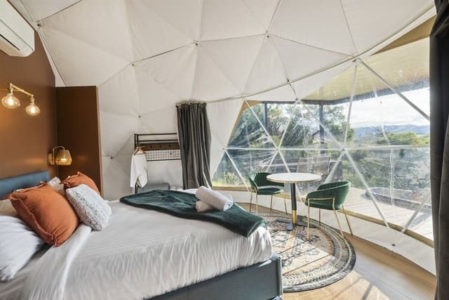 Superior Tent, 1 King Bed, Mountain View