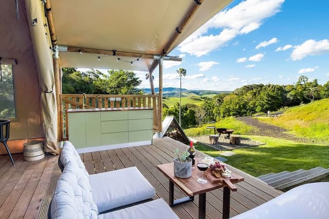 Luxury Tent, 1 King Bed, Mountain View