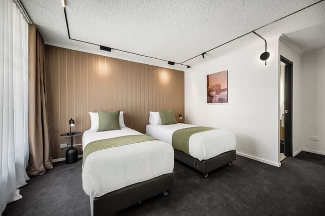 Premium Twin Room