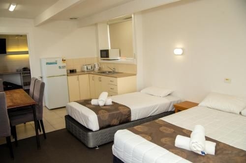 Ocean Views Motel Lakes Entrance3