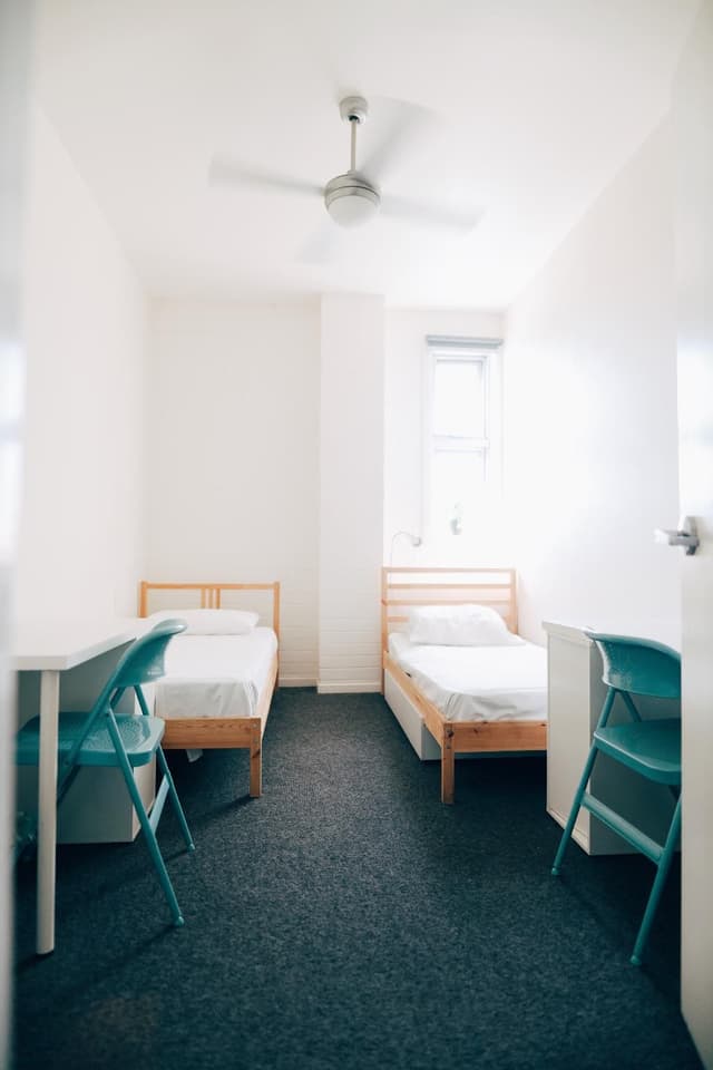 Twin Shared Bathroom