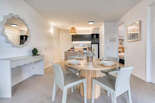 Deluxe Apartment, 2 Bedrooms, Bay View