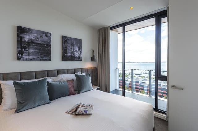 2 Bedroom Ocean View Apartment