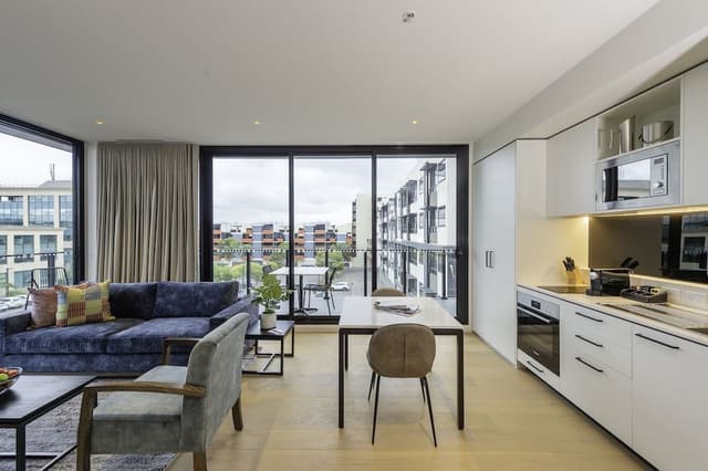 1 Bedroom Apartment