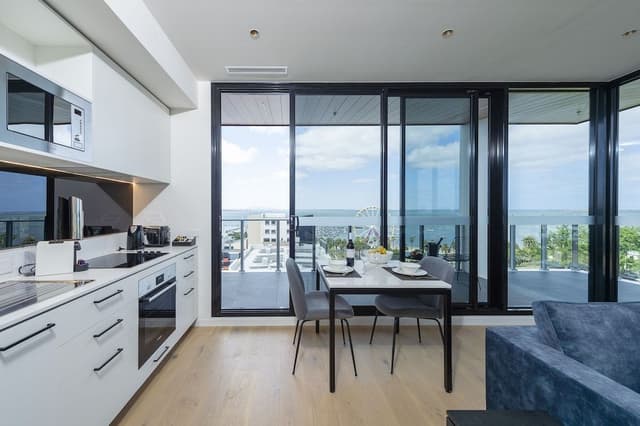 1 Bedroom Ocean View Apartment