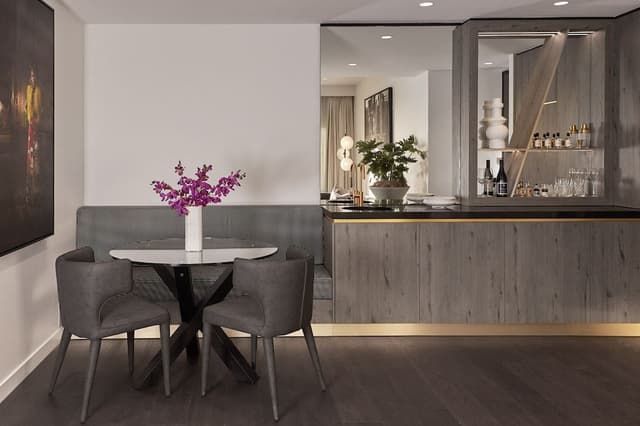 Suite (Hotel X)