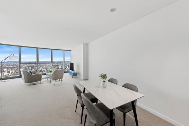 Two Bedroom Two Bathroom Sky High Apartment (Levels 42 - 78)