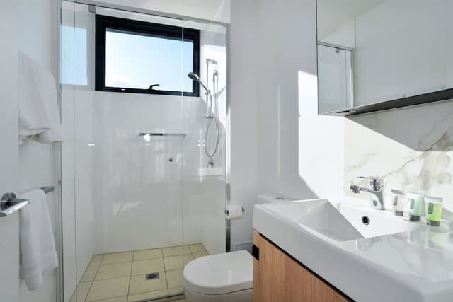 2 Bedroom Apartment City View