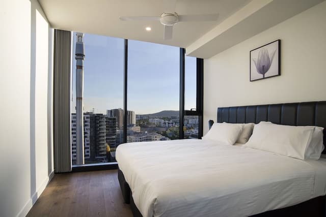 Apartment, 3 Bedrooms, City View