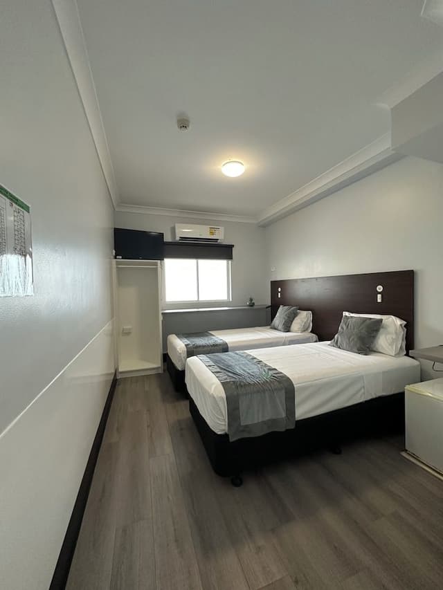 Basic Twin Room