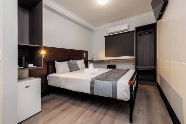 Basic Double Room