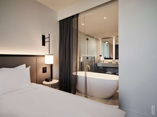 Suite, 2 Bedrooms