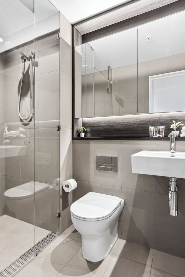 Two Bedroom Two Bathroom Apartment City View