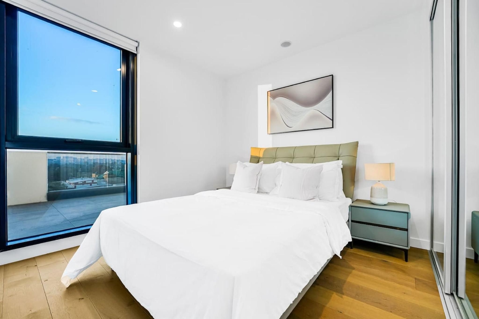 StayAU Spacious 2BR Stunning Sunset Views4