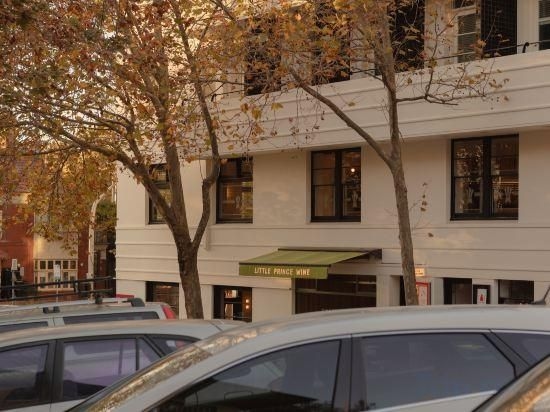 MAC St Kilda Acland by Melbourne Apartment Collection1
