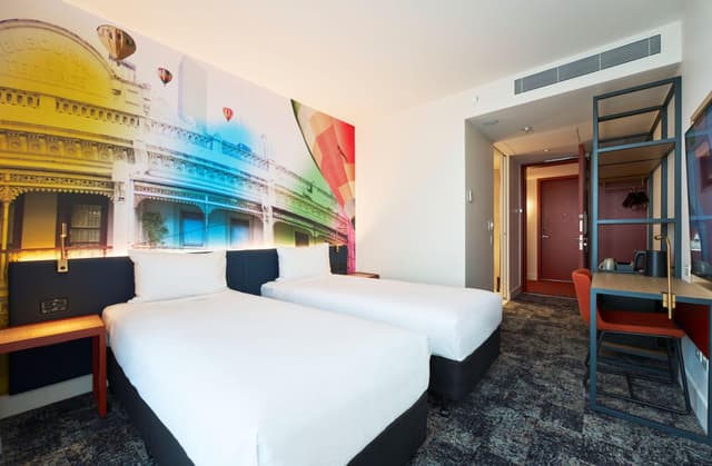 Deluxe Room with 2 zip-beds