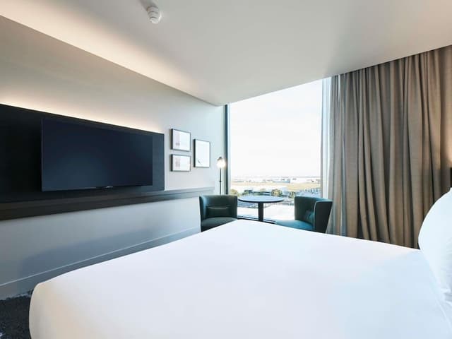 Deluxe Room, 1 King Bed