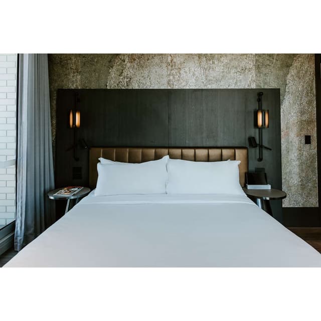 TWIN ROOM WITH BALCONY