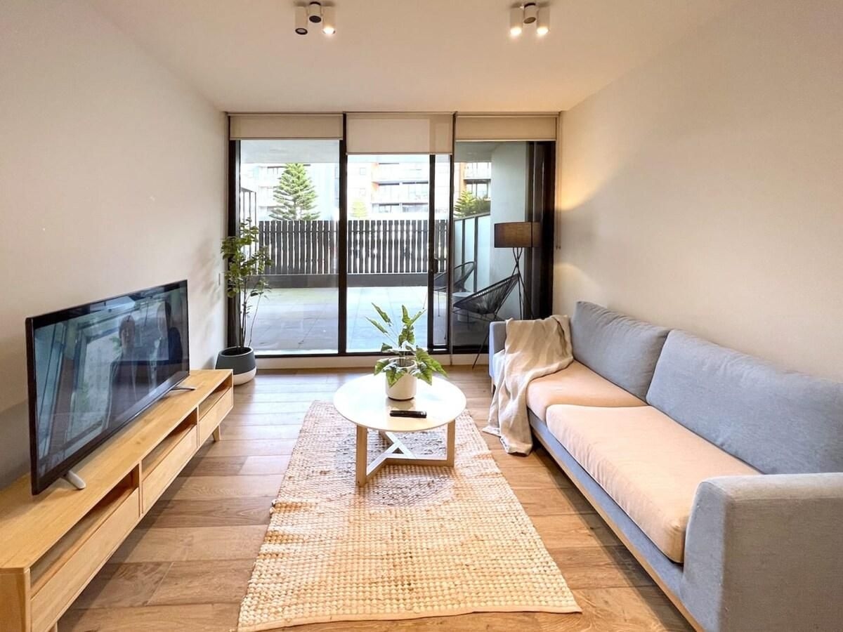 Brilliant Quay Boulevard Apt *FreeParking*Smart TV3