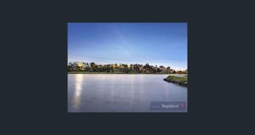อพาร์ตเมนต์ 1 ห้องนอน 1 ห้องน้ำส่วนตัว ขนาด ตร.ม. – ฟู๊ทสเครย์ (Entire studio with balcony)2