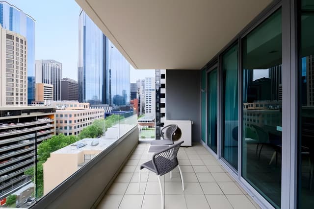 One Bedroom Apartment - Balcony
