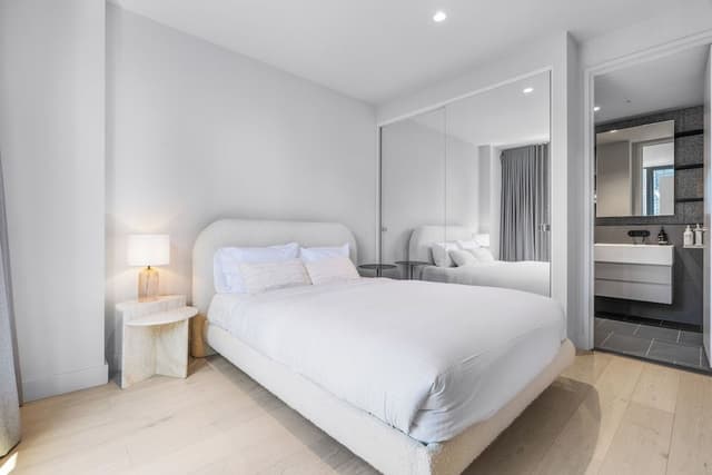 One Bedroom Apartment