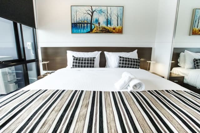 2 Bedrooms, 1 Bathroom Deluxe Apartment with Balcony