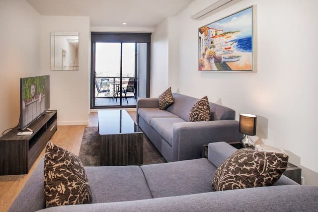 2 Bedrooms, 2 Bathrooms Superior Apartment with Balcony (Pool Access)