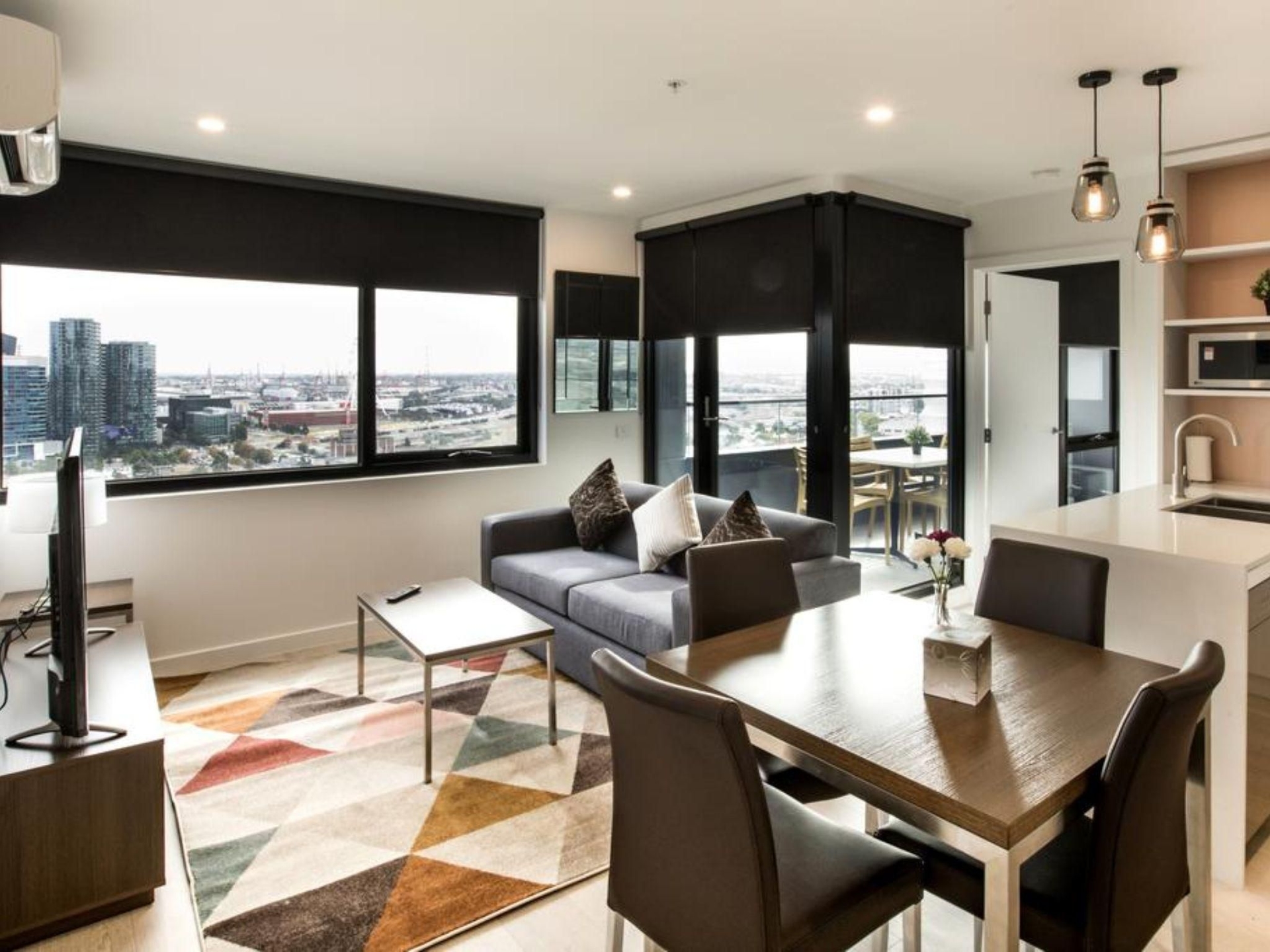 สเปนเซอร์ สตรีท อพาร์ตเมนต์ (Spencer Street Apartments)4