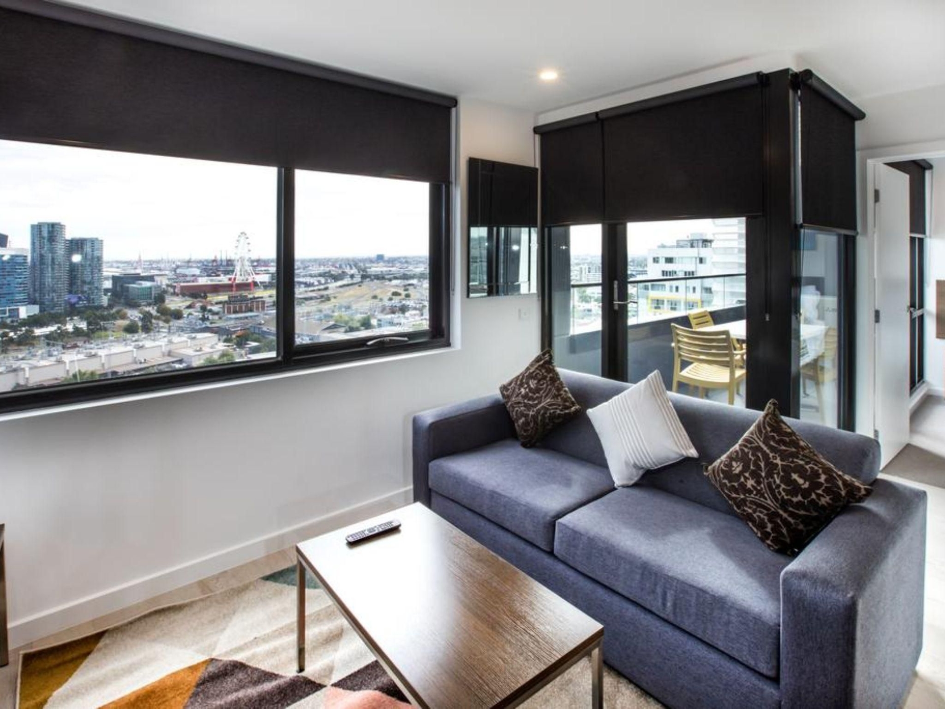 สเปนเซอร์ สตรีท อพาร์ตเมนต์ (Spencer Street Apartments)2