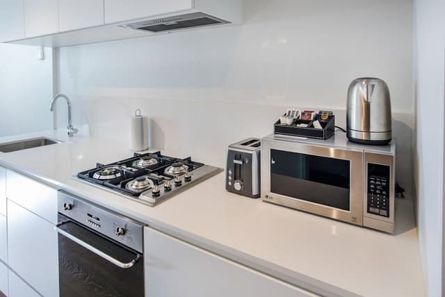 2 Bedrooms, 2 Bathrooms Superior Apartment with Balcony (Pool Access)