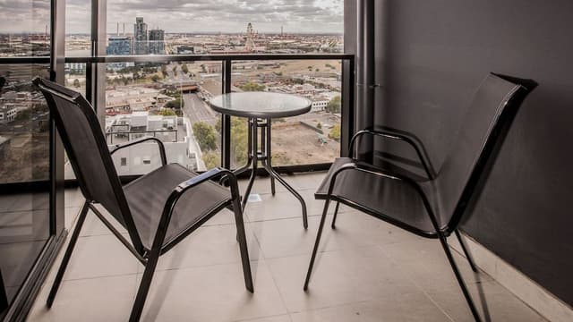 2 Bedrooms, 2 Bathrooms Superior Apartment with Balcony (Pool Access)
