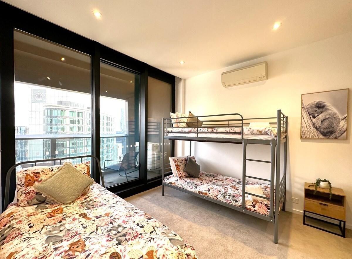 Crown/FreeCarpark/Swimming/OceanView/RiverView/CBD2
