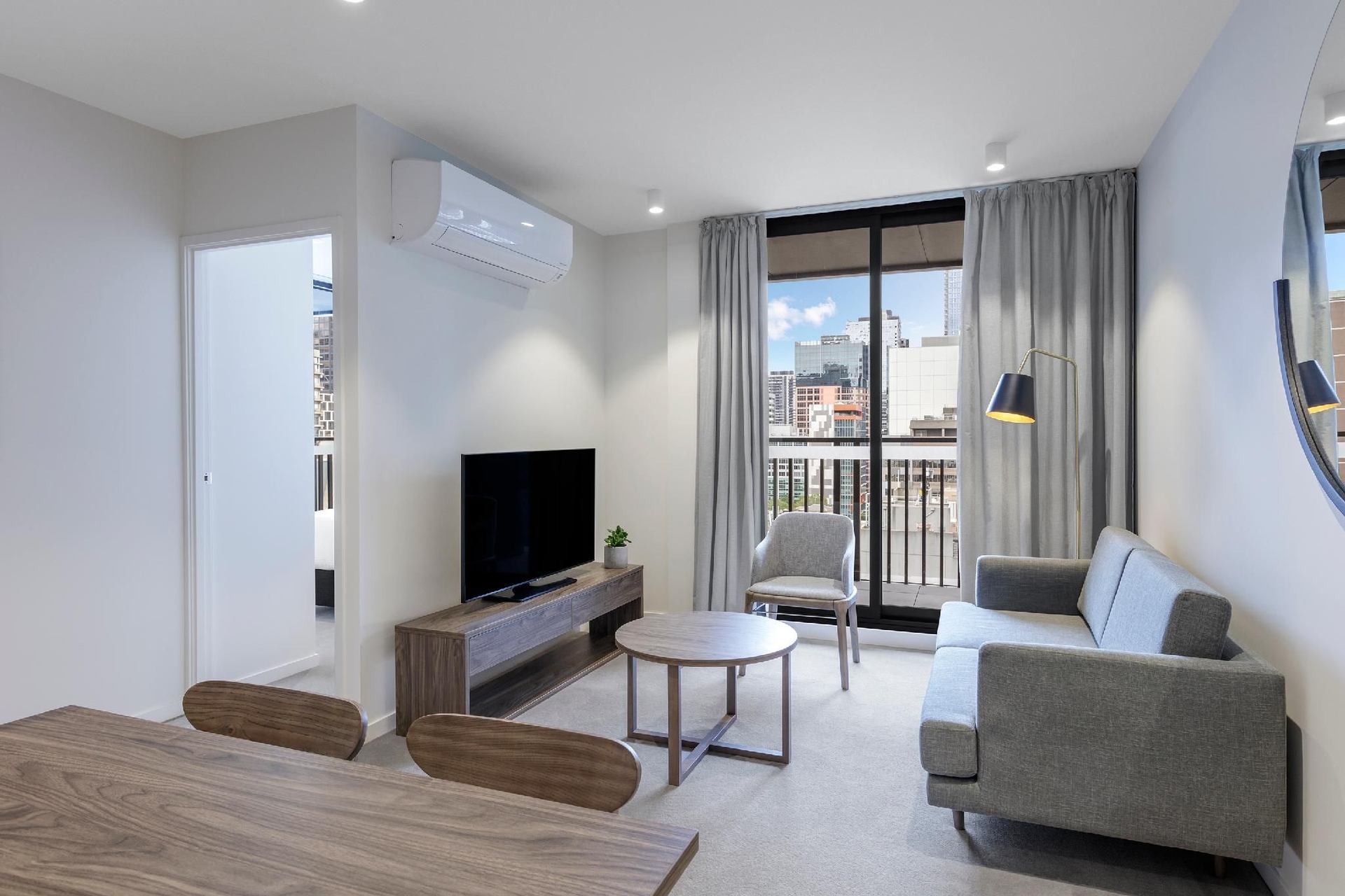 โรงแรมเบรดี ถนนฮาร์ดแวร์ (Brady Apartment Hotel Hardware Lane)3