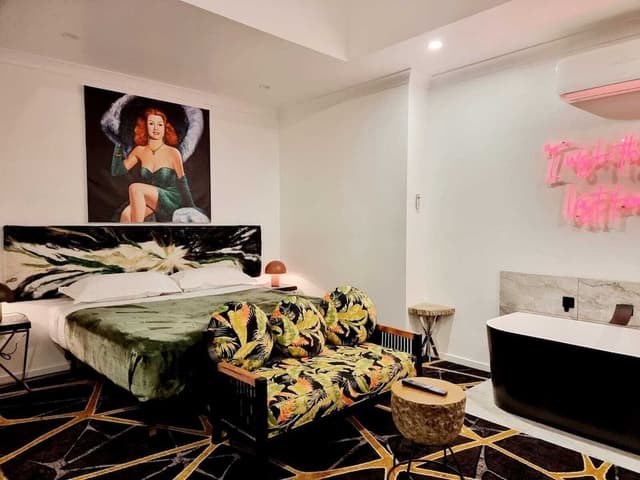 Executive Studio, 1 King Bed