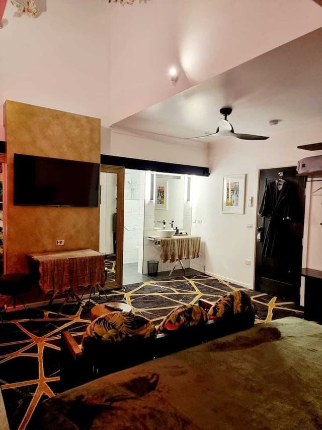 Executive Studio, 1 King Bed