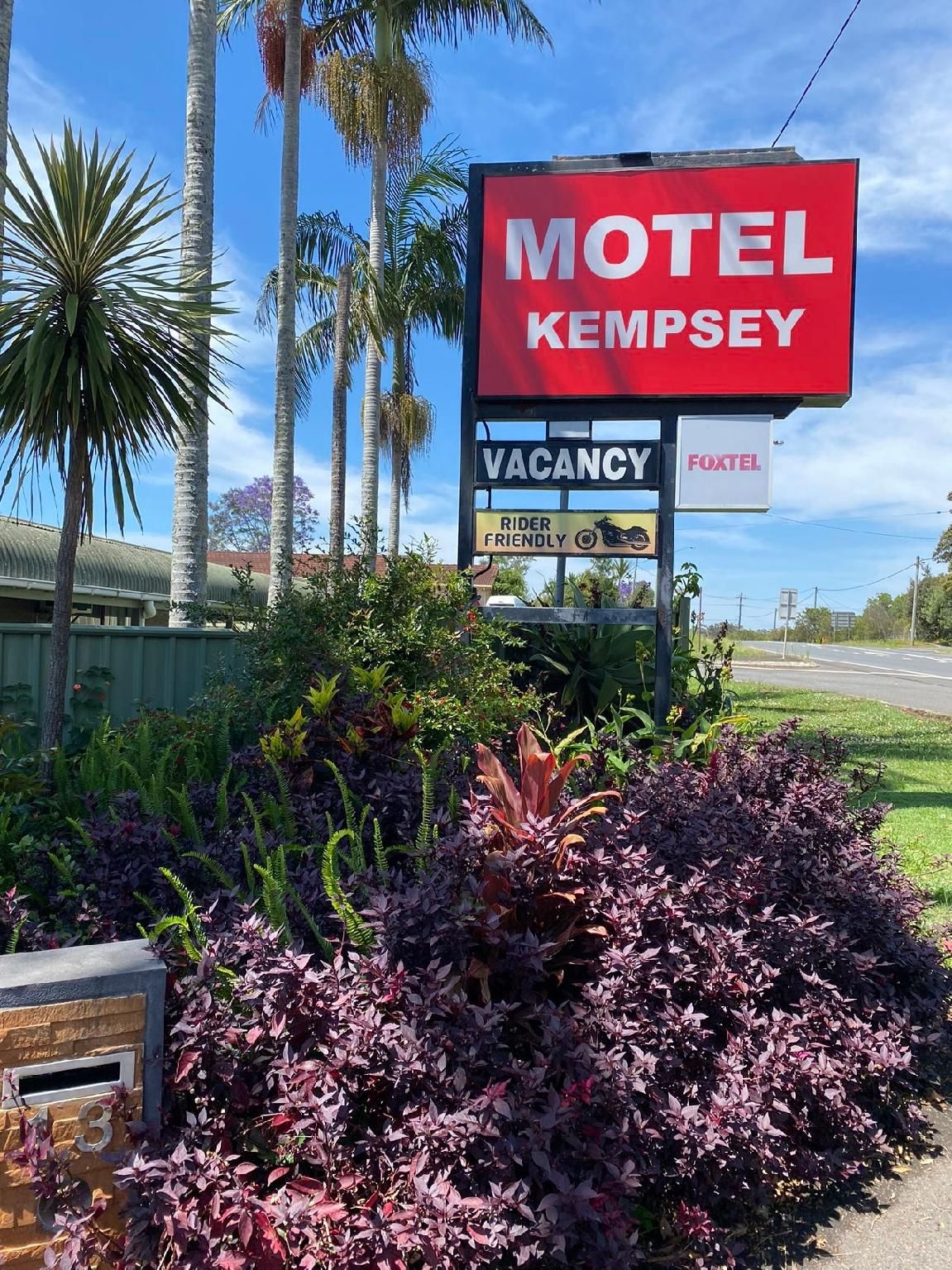 โมเต็ล เคมป์ซีย์ (Motel Kempsey)2